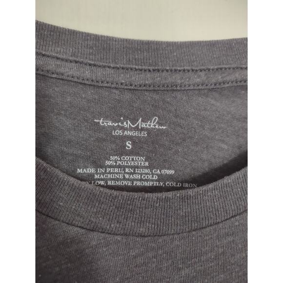 Travis Mathew Graphic Tee Shirt Size Small Casual Lightweight Preppy - Picture 2 of 4